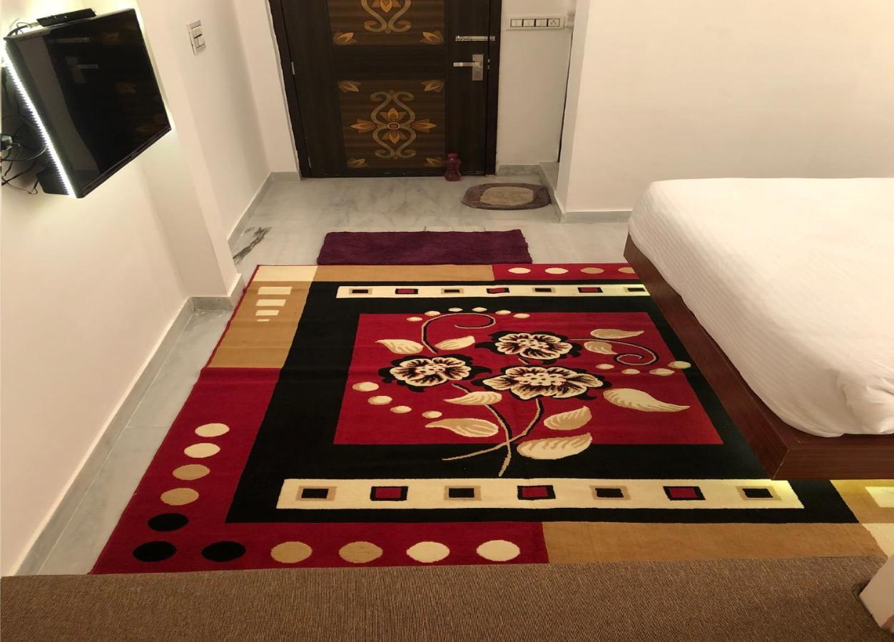 Hotel Nirvana Lakeside Udaipur Eksteriør billede